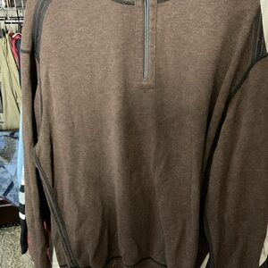 Tommy Bahamas  Reversible sweater